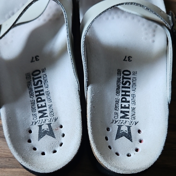 Mephisto Women's Helen White Air Relax Sandals - Picture 10 of 13